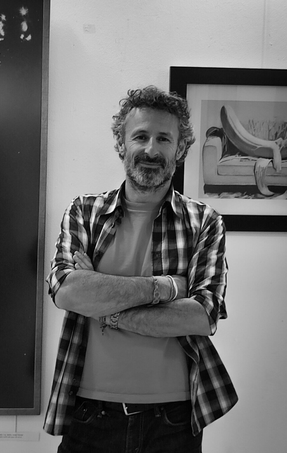 Adrián Valverde posando